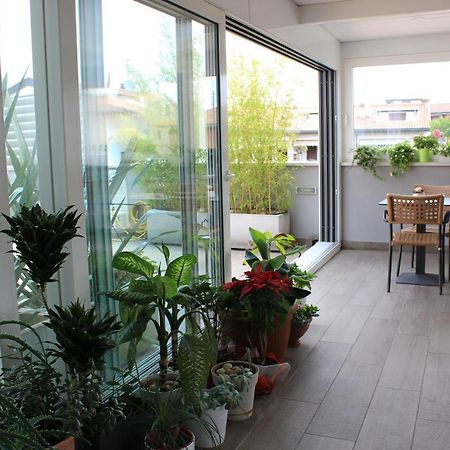Rooms Il Punto 페스키에라델가르다 외부 사진